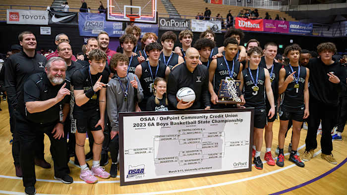 2023-3-11-Tualatin-WestLinn-Championship-Postgame-0640-NR-clear